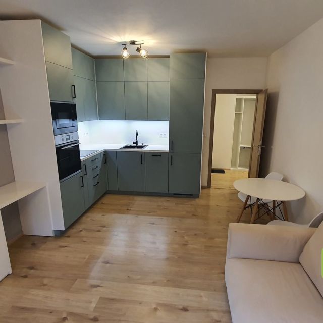 Fotografie nemovitosti - Pronájem bytu 2+kk/B/GS, 47,3 m2 + 5,6 m2, Praha – Hostivař
